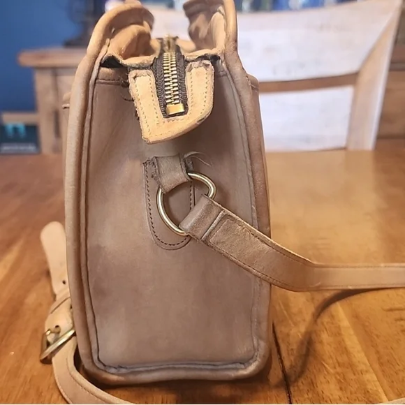 Coach Brighton Putty Vintage 80's Leather Belt Bag - Picture 2 of 15